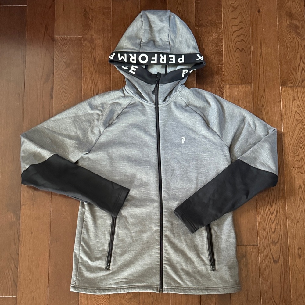 Peak Performance Gray and Black Men's Jacket